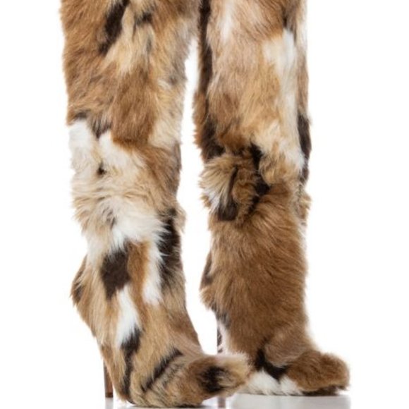 AZALEA WANG Shoes - AZALEA WANG " THE WILDERNESS WILD " MULTI FURRY BOOT *𝐅𝐈𝐍𝐀𝐋 𝐏𝐀𝐈𝐑* (New)